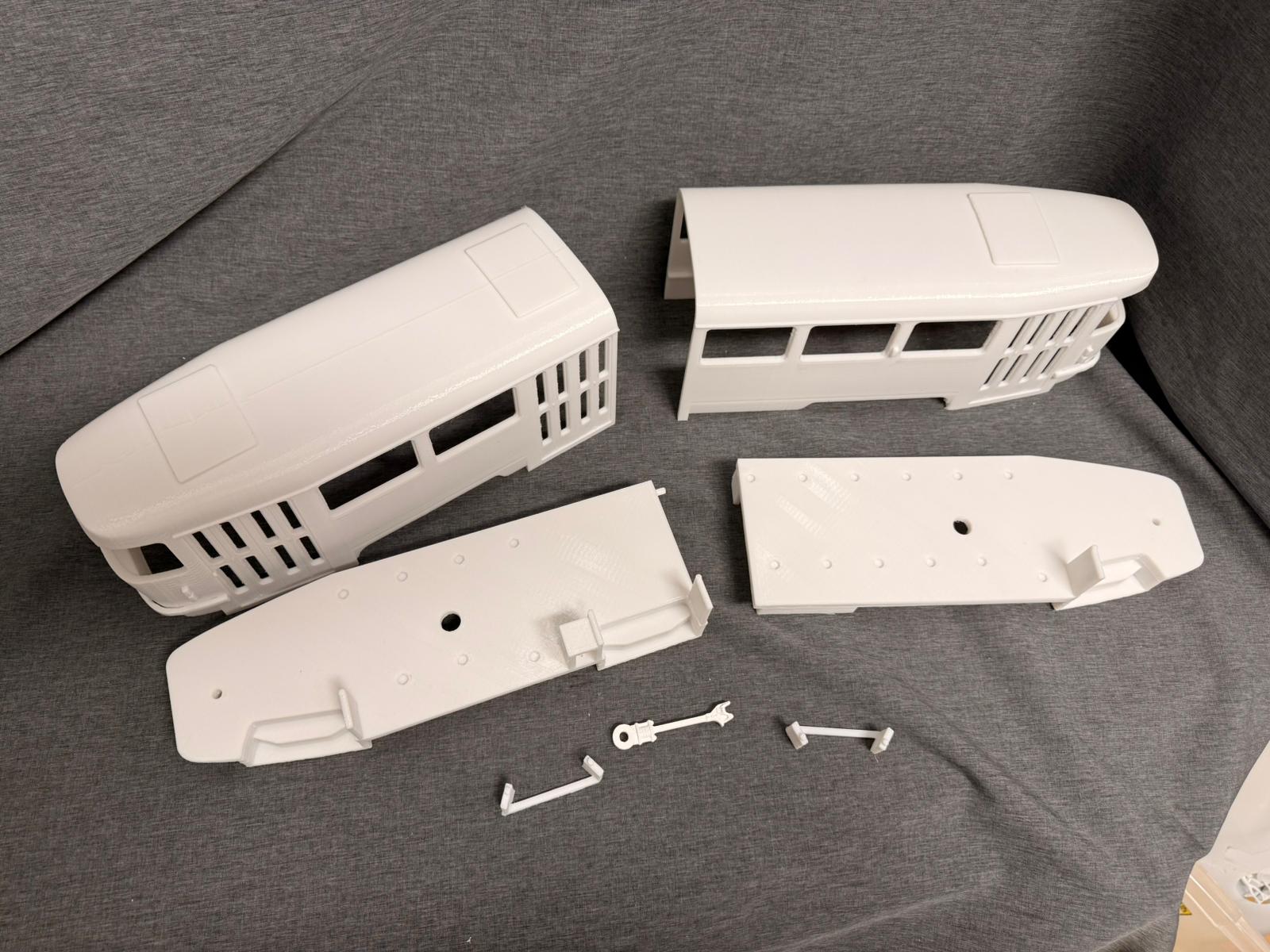 Spur G 1:22,5 Tatra Beiwagen B3 Straßenbahn Bausatz passend für LGB & Gartenbahn