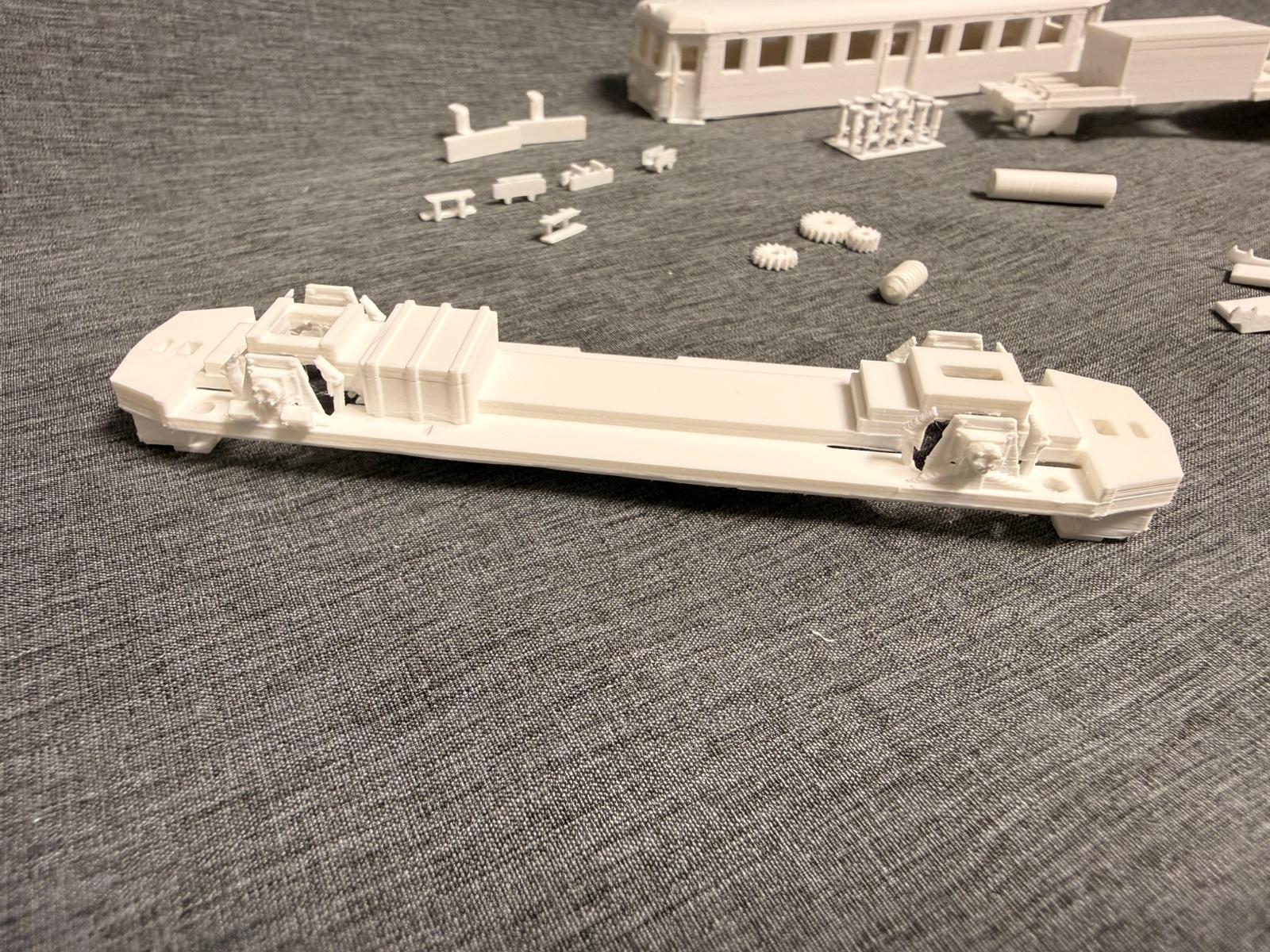 Spur TT (1:120) Automotor Malaxa 900 / Baureihe 77 Bausatz Triebwagen Modellbau
