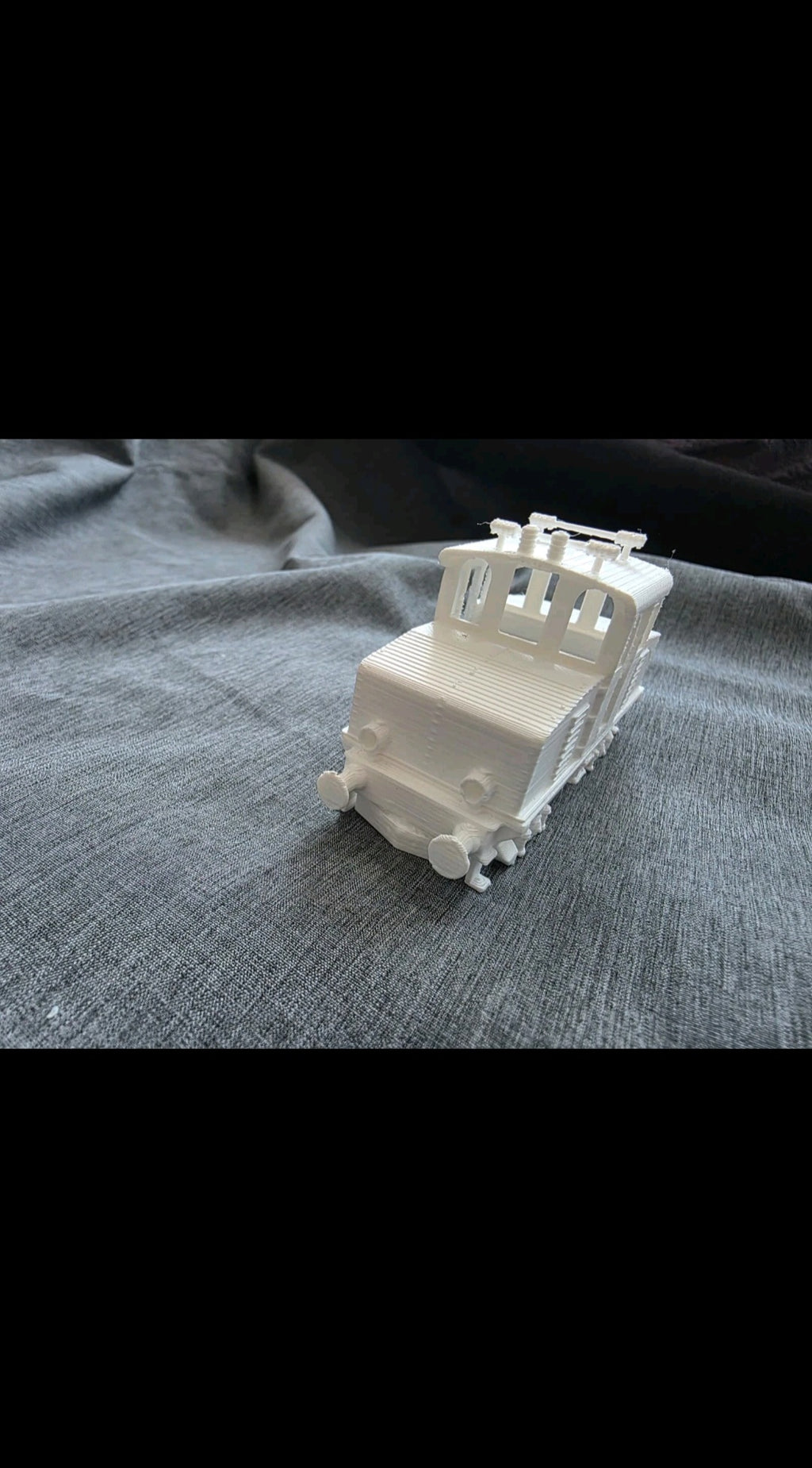 Spur H0 1:87 Elektrolokomotive E 69 04 – E-Lok – Modellbahn – Bausatz
