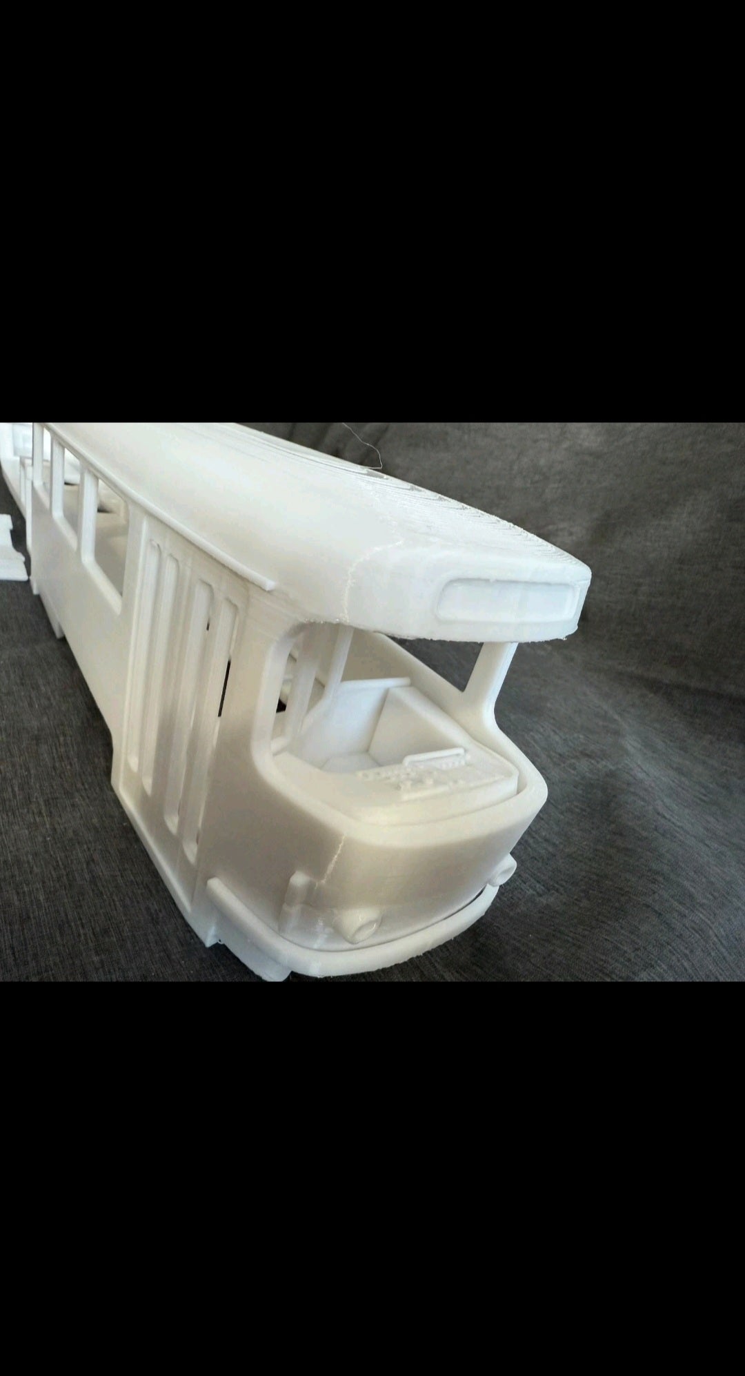 Spur G 1:22,5 – Tatra T4D-Z Straßenbahn Bausatz, passend für LGB & Gartenbahn