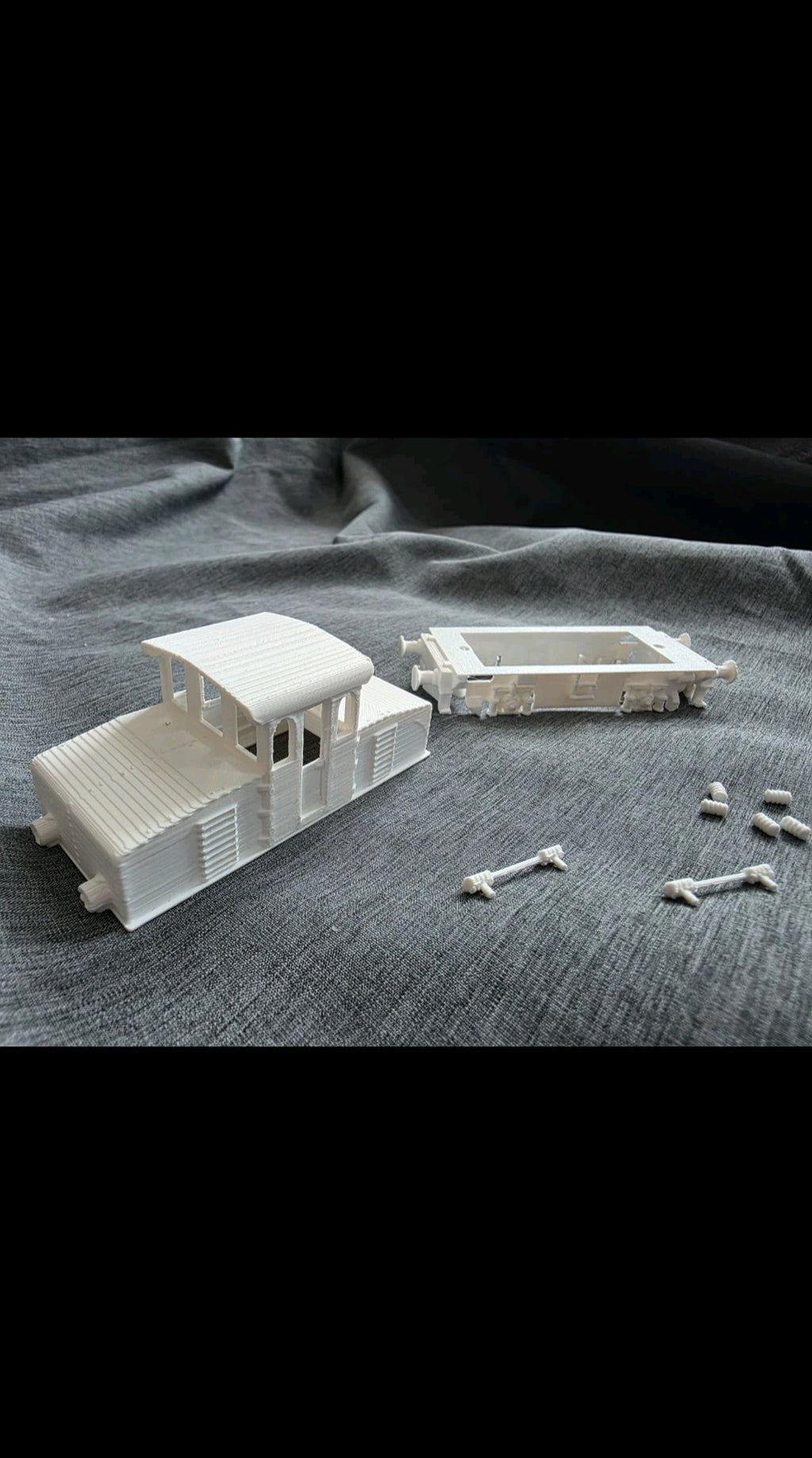 Spur H0 1:87 Elektrolokomotive E 69 04 – E-Lok – Modellbahn – Bausatz