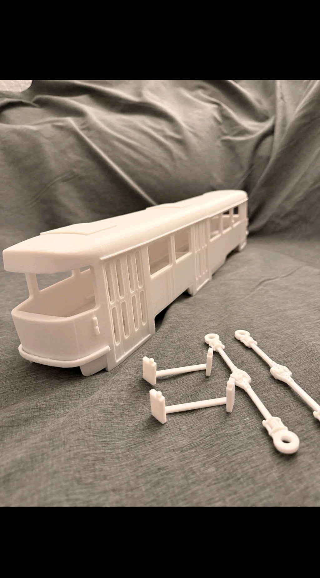 Spur 0 1:45 Tatra B4 Straßenbahn Beiwagen Bausatz – Straßenbahnmodell Modellbahn