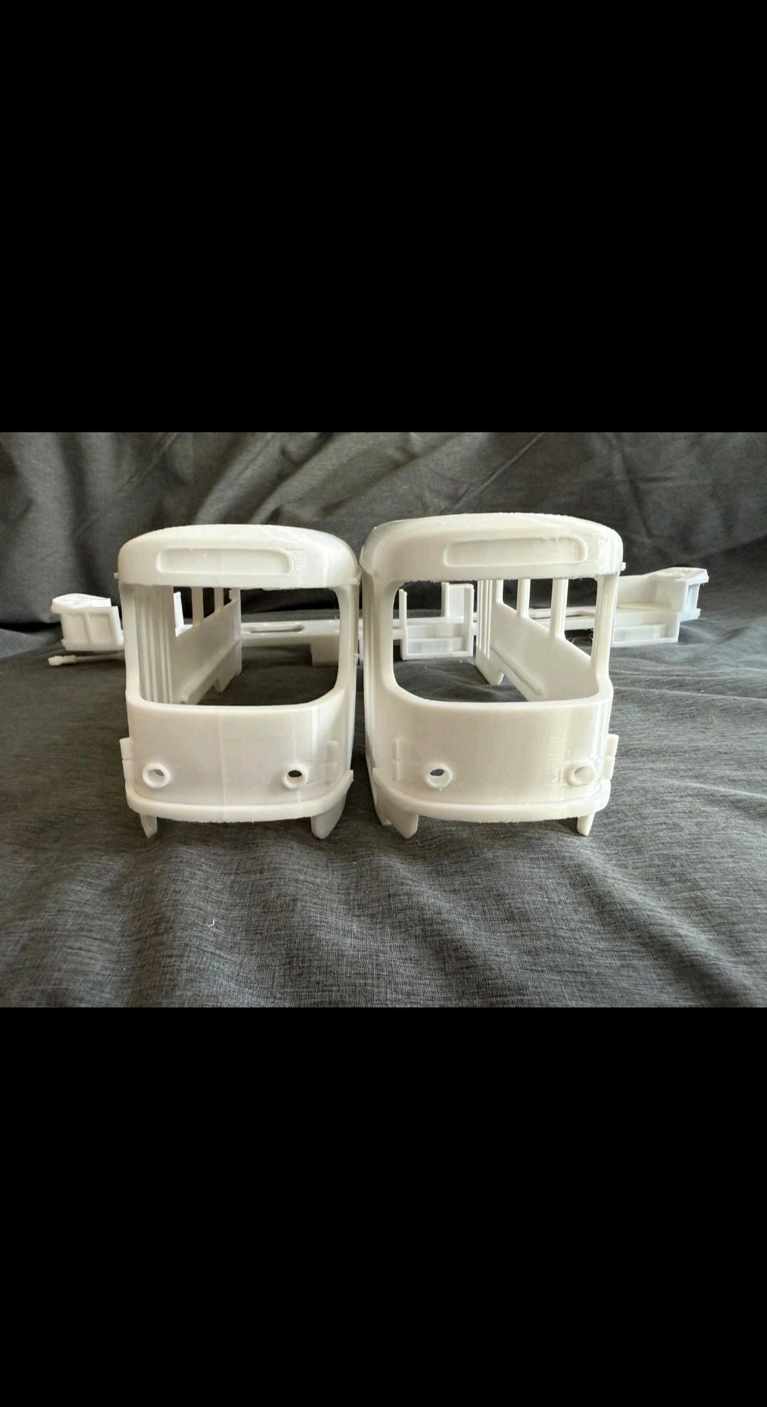 Spur G 1:22,5 – Tatra T4D-Z Straßenbahn Bausatz, passend für LGB & Gartenbahn