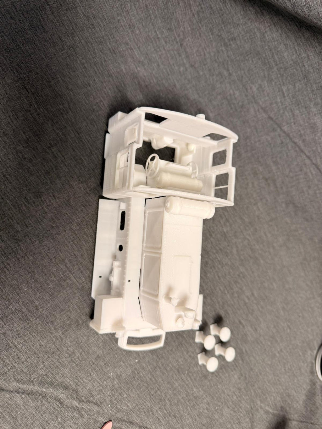 Spur 0 DB Köf II Rangierlok Lokgehäuse Bausatz Kleinlok 32 mm Modelleisenbahn