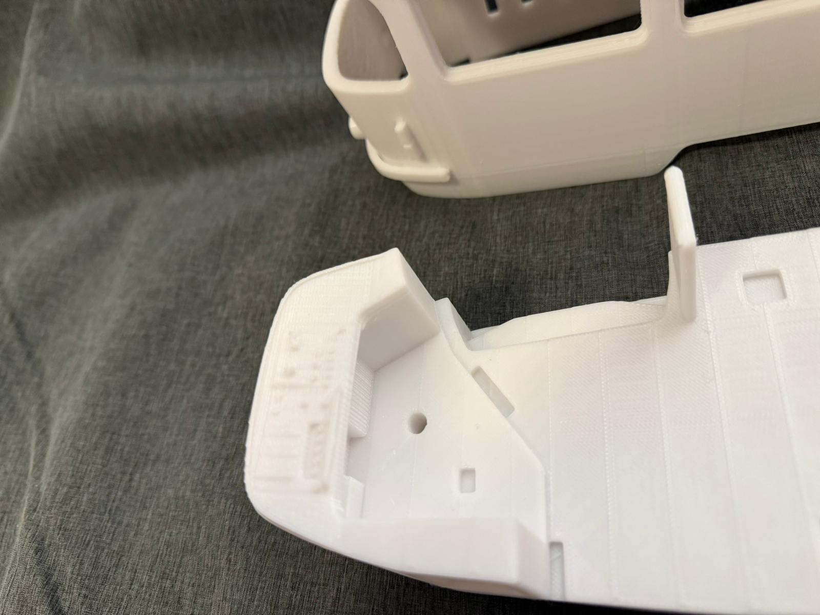 Spur G 1:22,5 – Tatra T4 Straßenbahn Bausatz, passend für LGB & Gartenbahn