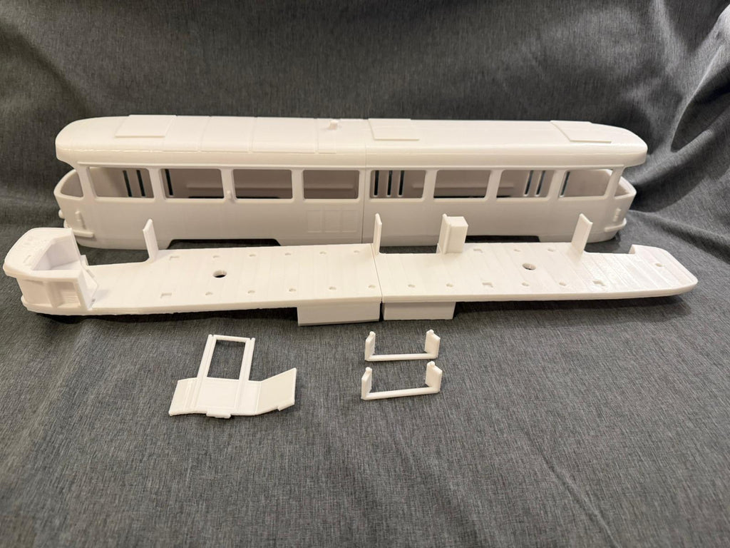 Spur G 1:22,5 – Tatra T4 Straßenbahn Bausatz, passend für LGB & Gartenbahn