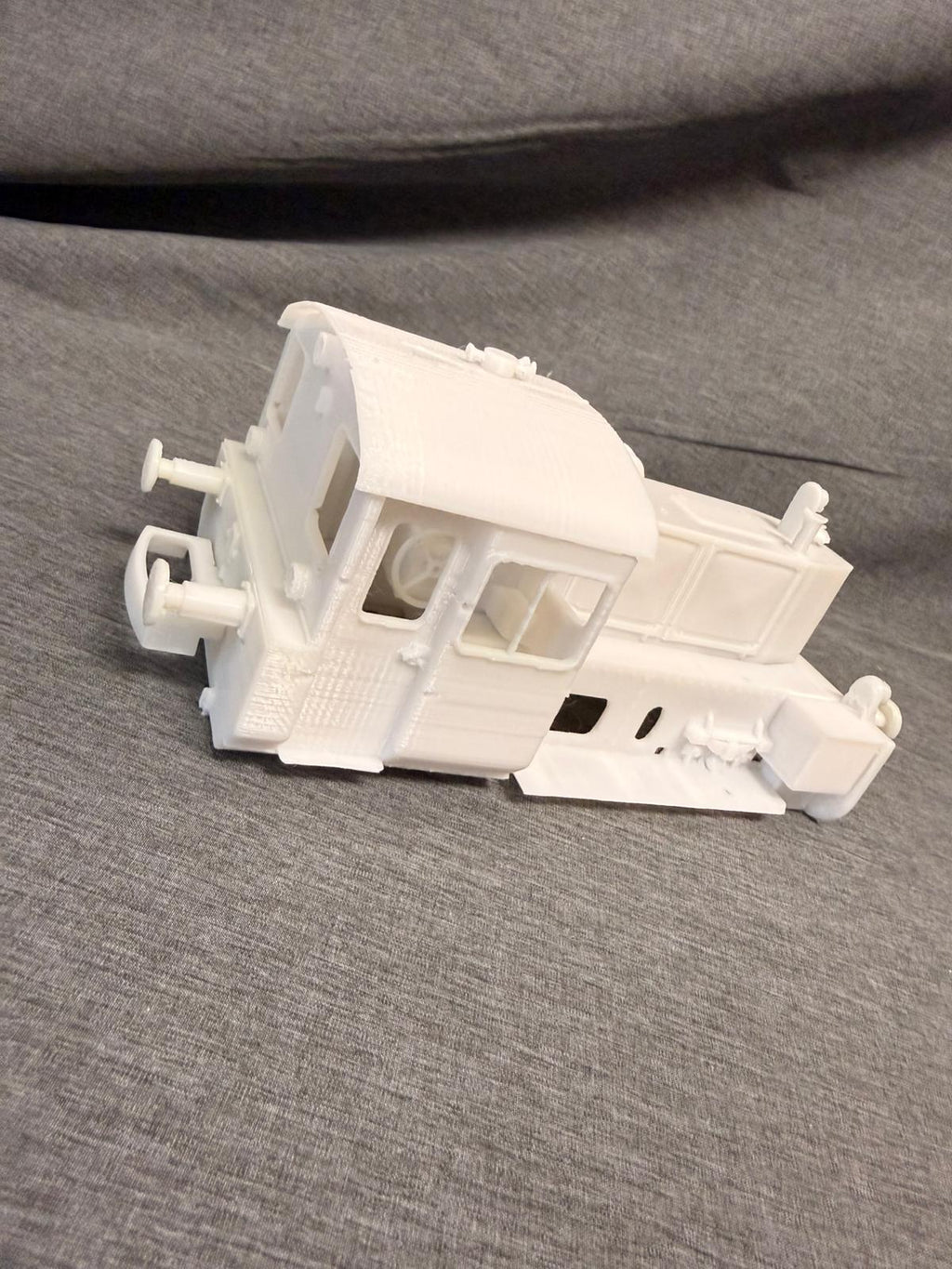 Spur 0 DB Köf II Rangierlok Lokgehäuse Bausatz Kleinlok 32 mm Modelleisenbahn