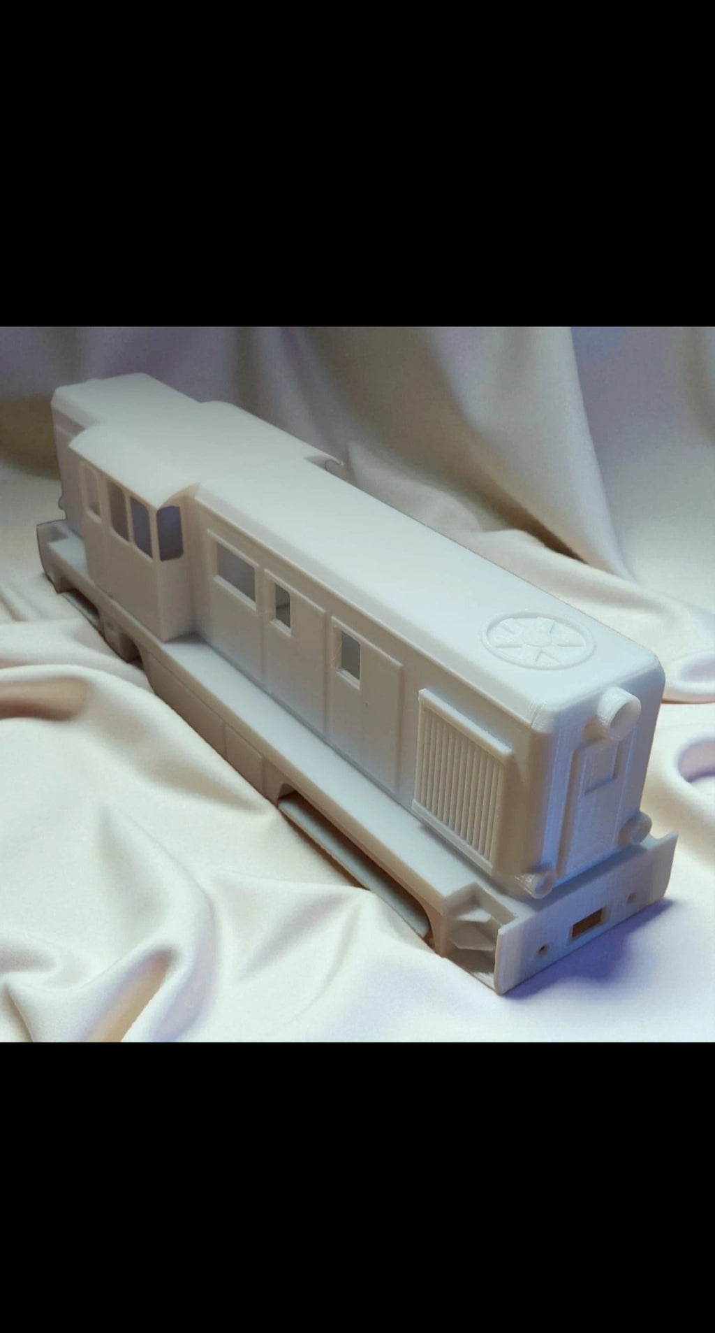 Spur G 1:22,5 Gartenbahn Diesellok FAUR L45H Gehäuse Unterboden Bausatz