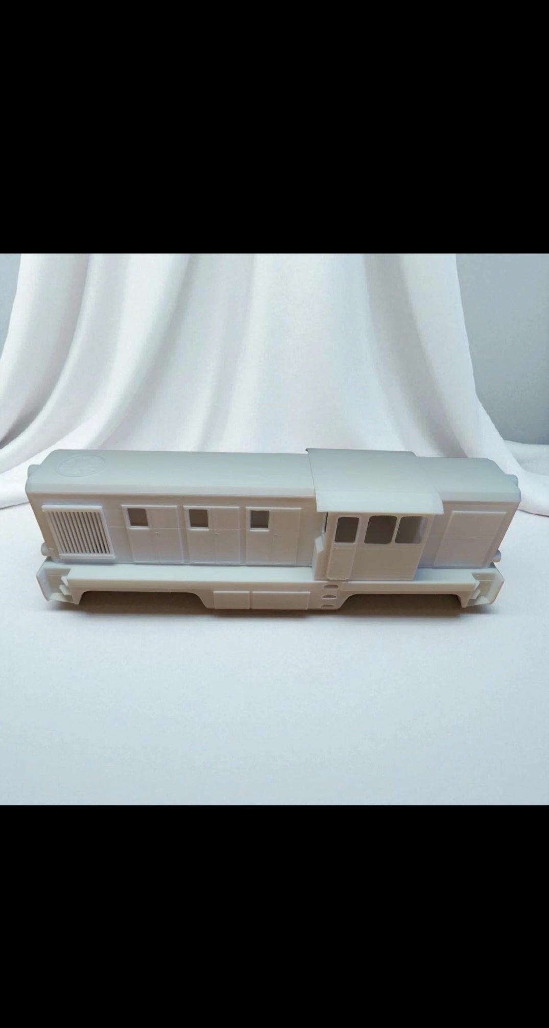 Spur G 1:22,5 Gartenbahn Diesellok FAUR L45H Gehäuse Unterboden Bausatz