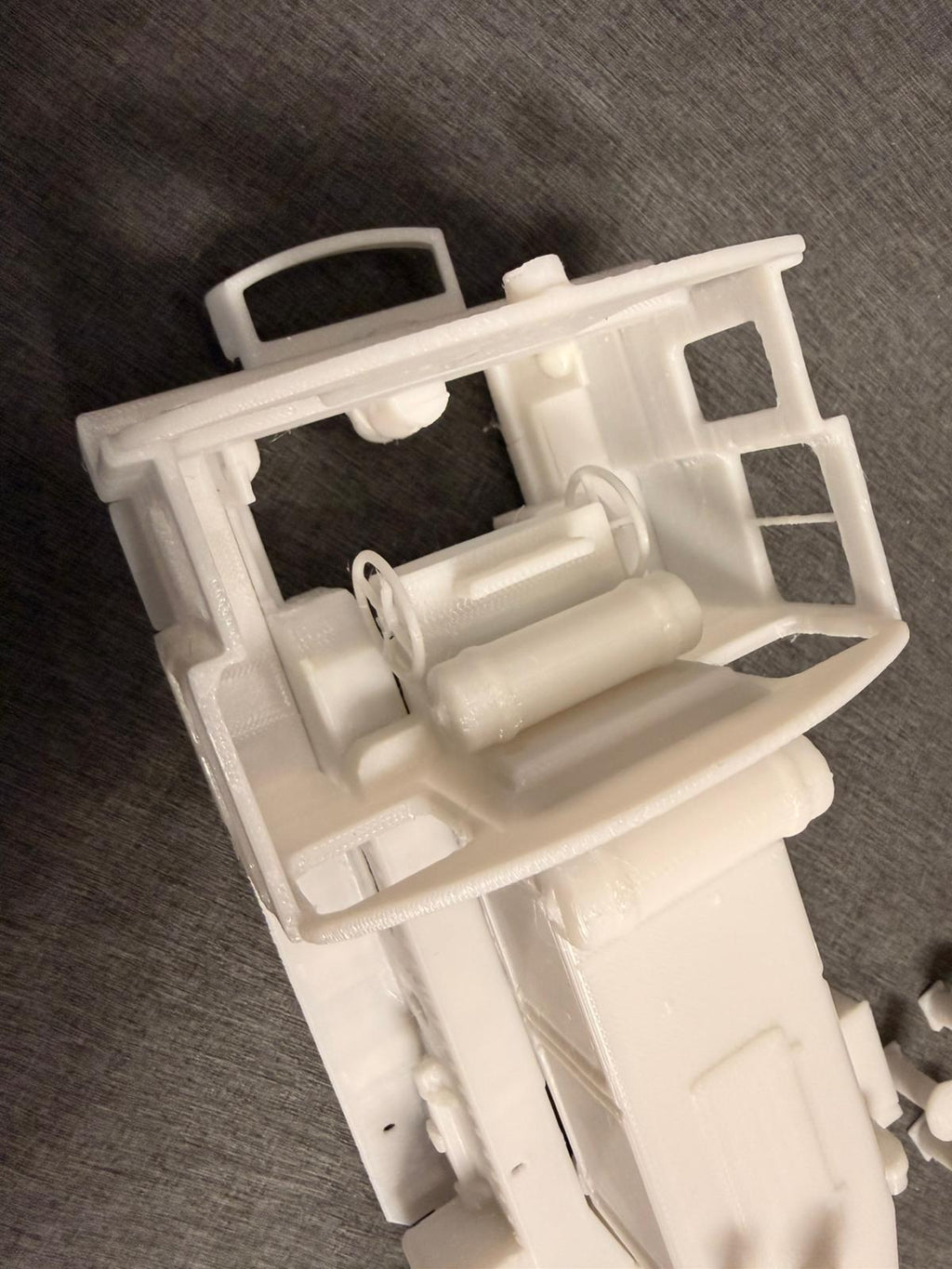Spur 0 DB Köf II Rangierlok Lokgehäuse Bausatz Kleinlok 32 mm Modelleisenbahn