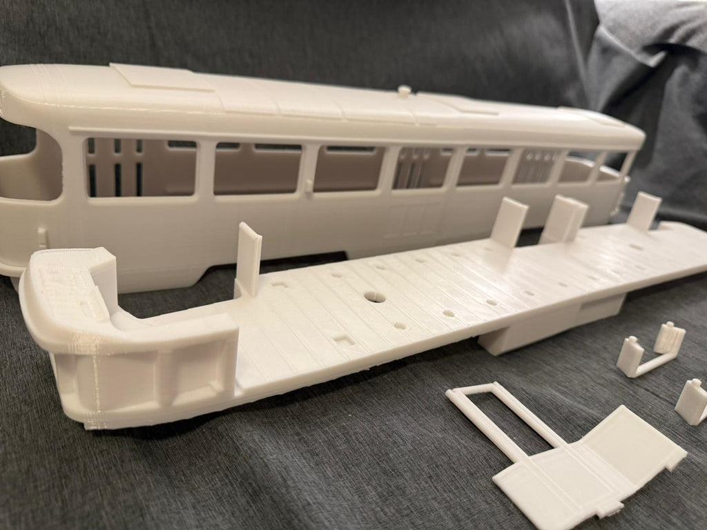 Spur G 1:22,5 – Tatra T4 Straßenbahn Bausatz, passend für LGB & Gartenbahn