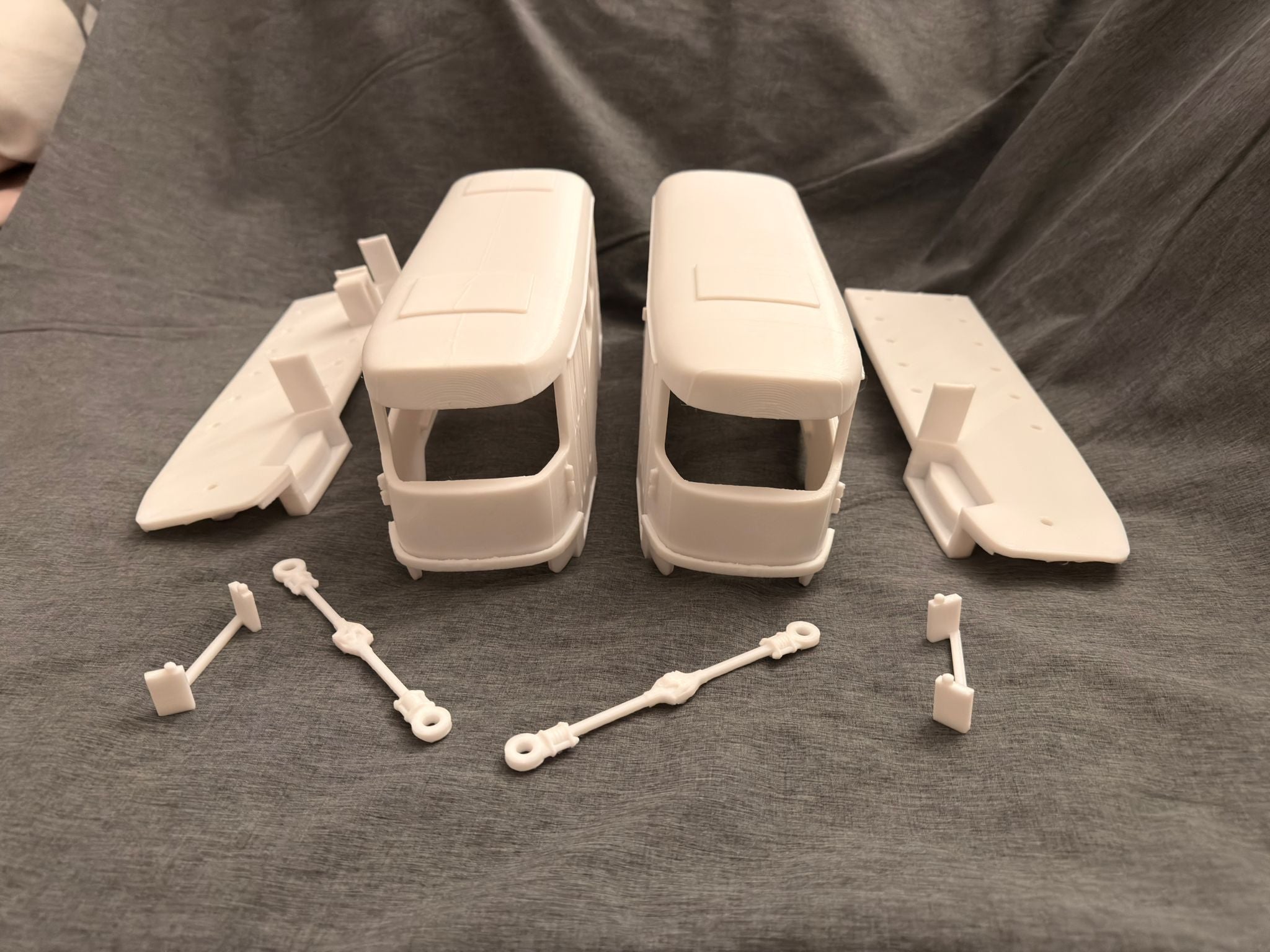 Spur G 1:22,5 Tatra B4 Straßenbahn Beiwagen Bausatz, passend Zu LGB & Gartenbahn