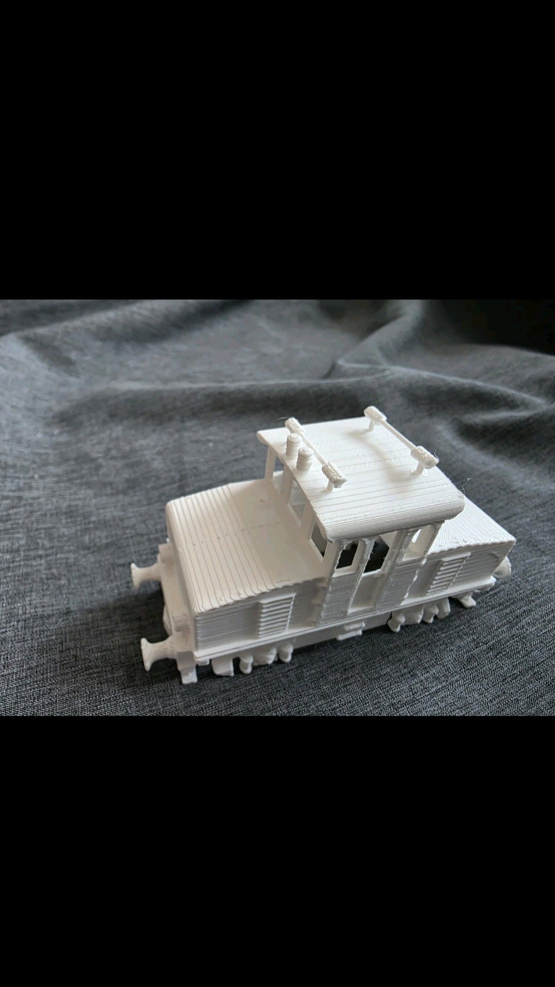 Spur H0 1:87 Elektrolokomotive E 69 04 – E-Lok – Modellbahn – Bausatz