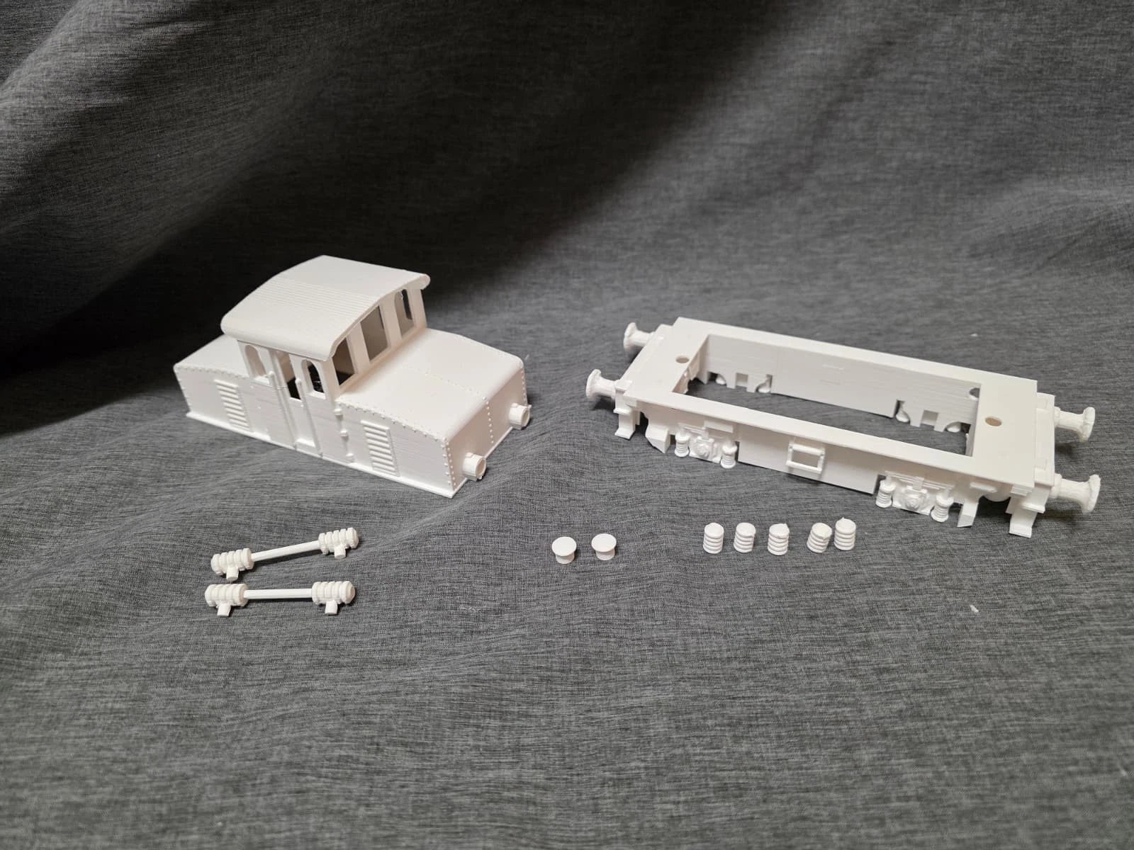 Spur 1 1:32 Elektrolokomotive E 69 04 – E-Lok – Modellbahn – Bausatz