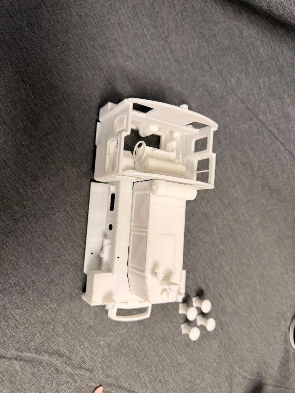 Spur H0 1:87 DB Köf II Rangierlok Lokgehäuse Bausatz Kleinlok Modelleisenbahn