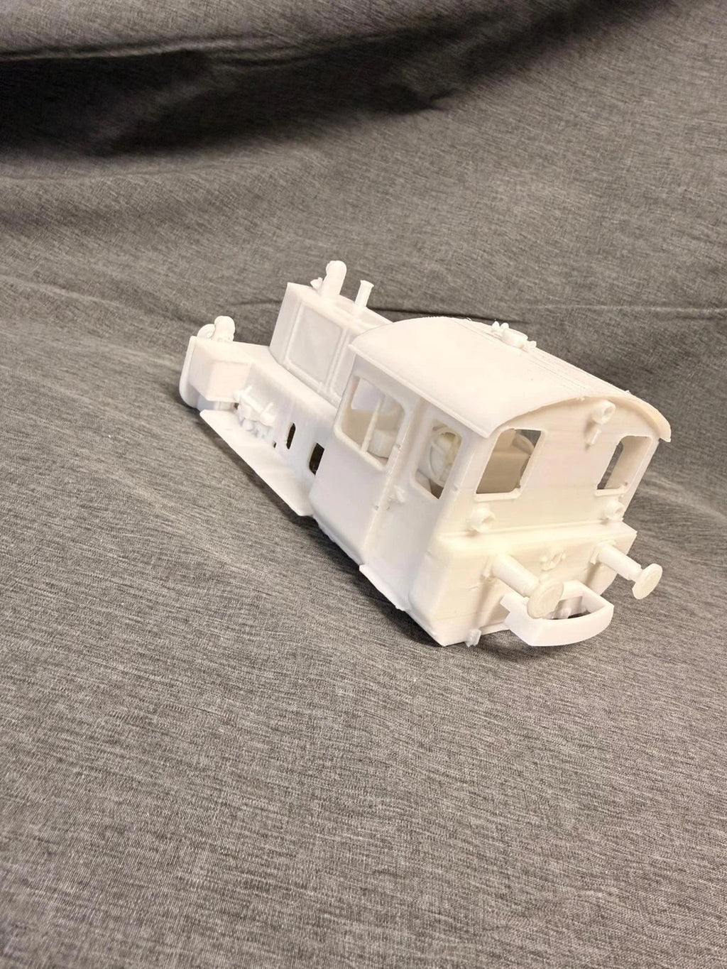 Spur H0 1:87 DB Köf II Rangierlok Lokgehäuse Bausatz Kleinlok Modelleisenbahn