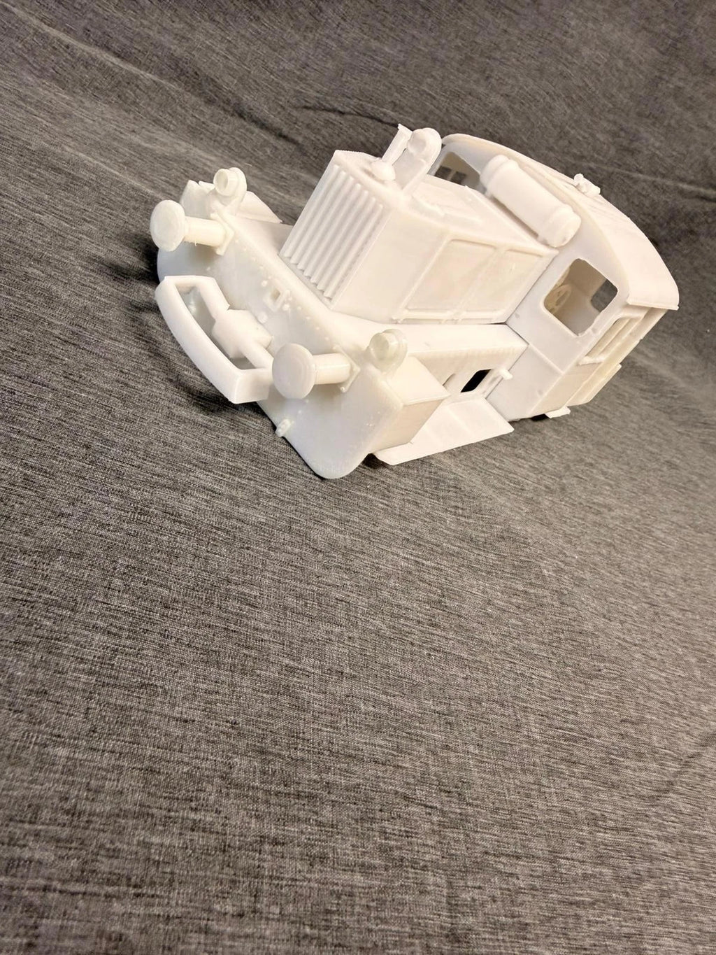Spur H0 1:87 DB Köf II Rangierlok Lokgehäuse Bausatz Kleinlok Modelleisenbahn