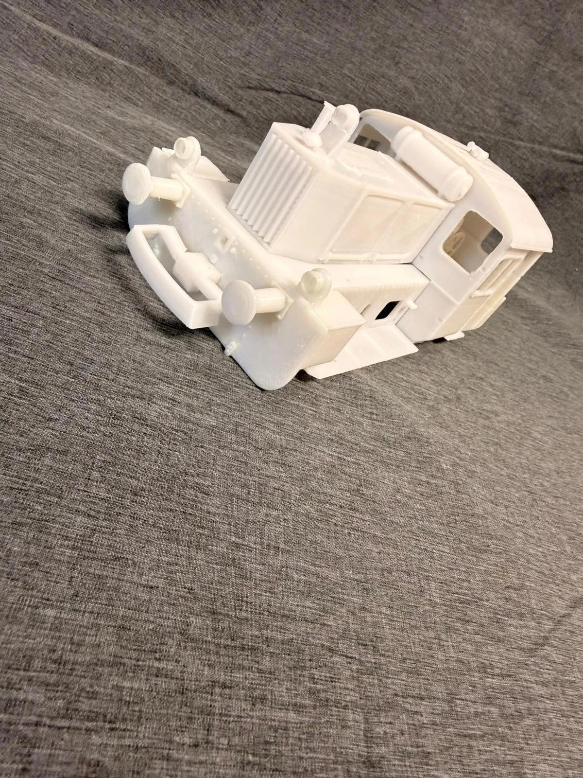 Spur H0 1:87 DB Köf II Rangierlok Lokgehäuse Bausatz Kleinlok Modelleisenbahn