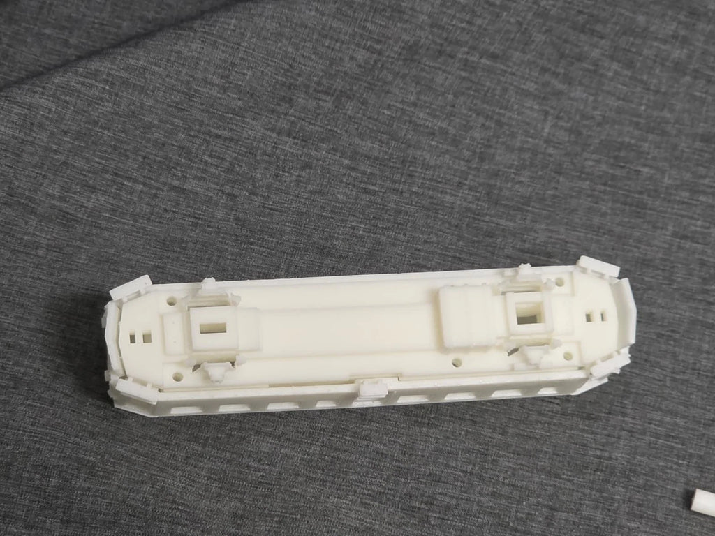 Spur H0 (1:87) Automotor Malaxa 900 / Baureihe 77 Bausatz Triebwagen Modellbau